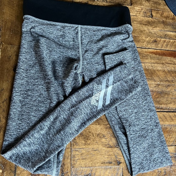 Pink leggings - Picture 2 of 2